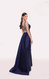 4 of 4 Tarik Ediz 98738 Navy