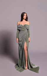 1 of 2 Tarik Ediz 99029 Nil-Green