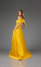 8 of 9 Terani 251M4441 Gold