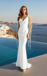 3 of 4 Terani 261E6199 White