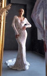 2 of 6 Tina Holly Couture BB021 White/White