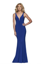 4 of 12 Faviana 10223 Royal