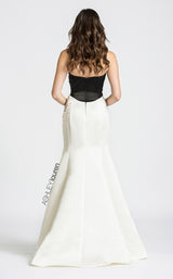 3 of 5 Ashley Lauren 1076