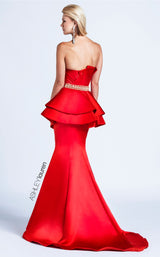 4 of 7 Ashley Lauren 1092 Red