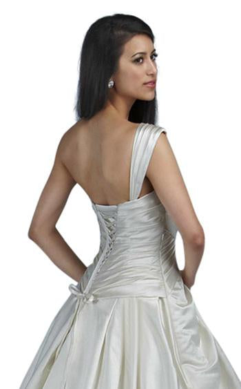 Impression Couture 11009 Ivory