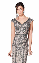 6 of 10 Ivonne D 119D42