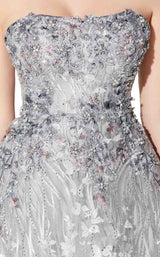 9 of 10 Ivonne D 119D47B