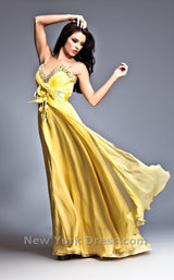 1 of 2 Nicole Bakti 6270A Red