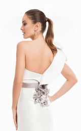 4 of 6 Terani 1821C7033