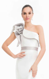 2 of 6 Terani 1821C7033