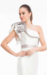 6 of 6 Terani 1821C7033