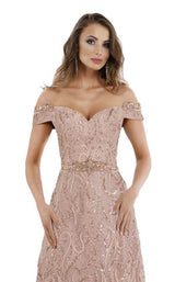 4 of 5 Feriani 18906