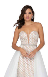 3 of 4 Terani 1911P8108