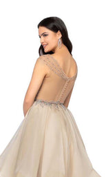 4 of 4 Terani 1911P8500