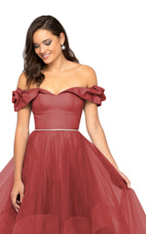 8 of 10 Terani 1911P8542 Ruby