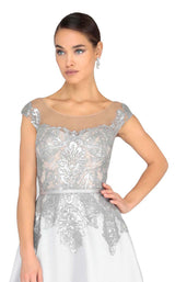 3 of 4 Terani 1913E9285