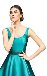 3 of 4 Mac Duggal 25012I Emerald