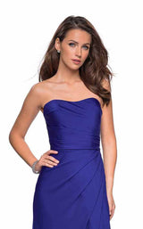 11 of 16 La Femme 26794