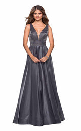 4 of 18 La Femme 27205