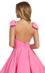 6 of 6 Mac Duggal 49034i Bubble Gum