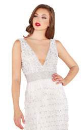 4 of 6 Mac Duggal 4904R White