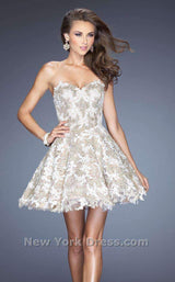 4 of 8 La Femme 20063 White/Nude