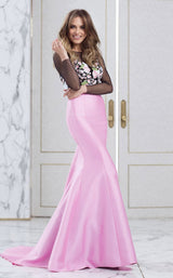 2 of 5 Tarik Ediz 50004