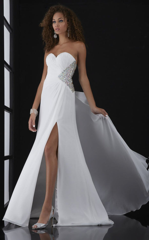 Jasz Couture 5007 Ivory