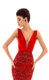 7 of 9 Tarik Ediz 50463 Red