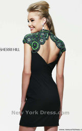3 of 3 Sherri Hill 32038 Emerald/Black