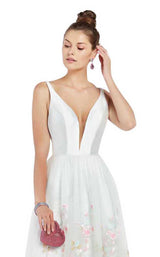 3 of 4 Alyce 60465 Diamond White