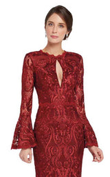 7 of 8 Alyce 60481 Wine