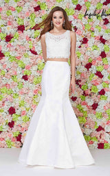 1 of 6 Angela and Alison 61092 Ivory