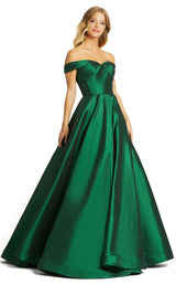 2 of 3 Mac Duggal 67104M Dress Emerald