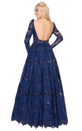 2 of 4 Mac Duggal 67682H