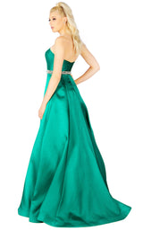 4 of 8 Mac Duggal 67687L