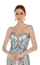 7 of 8 Angela and Alison 71080