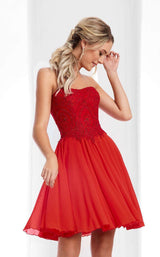 3 of 7 Clarisse 3213 Red