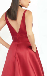 5 of 6 Mac Duggal 55010 Wine