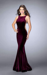 2 of 6 La Femme 24605 Wine