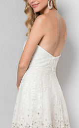 4 of 4 Terani 1711P2126 White