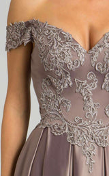 3 of 4 Feriani 18585 Mink