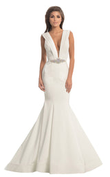 1 of 4 Johnathan Kayne 8204 White