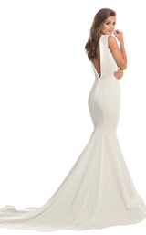 2 of 4 Johnathan Kayne 8204 White