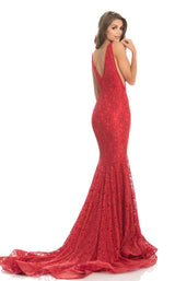 7 of 8 Johnathan Kayne 8218