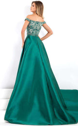 4 of 4 Rachel Allan 5950 Hunter Green
