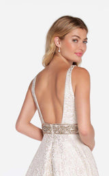 4 of 5 Alyce 60121 Champagne