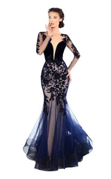 2 of 17 Tarik Ediz 93656 Navy
