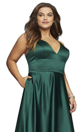 8 of 10 Faviana 9466 Hunter Green