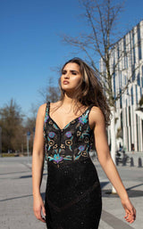 4 of 4 Chic and Holland AN1437 Dress Black-Multi